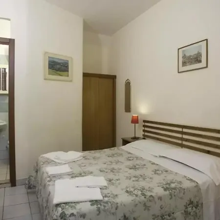 アル パンテオン コン トーマス マン 3* ローマ