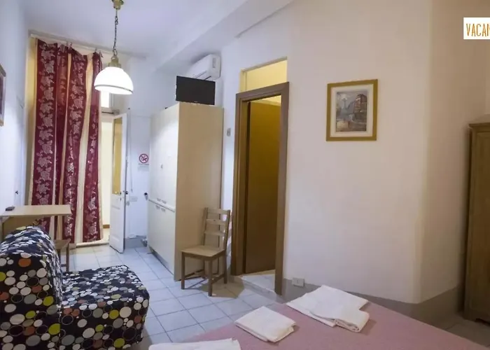 アル パンテオン コン トーマス マン 3* ローマ