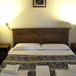 Al Pantheon Con Thomas Mann Bed & Breakfast