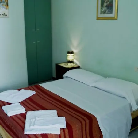 Al Pantheon Con Thomas Mann 3* Roma