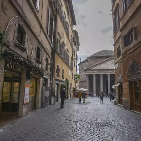 Frühstückspension Al Pantheon Con Thomas Mann