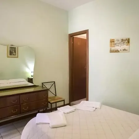 Al Pantheon Con Thomas Mann 3* Roma