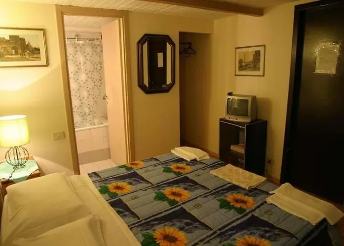 Al Pantheon Con Thomas Mann 3* روما