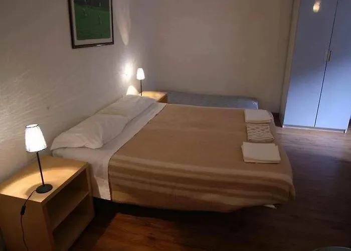 Al Pantheon Con Thomas Mann Frühstückspension Rom